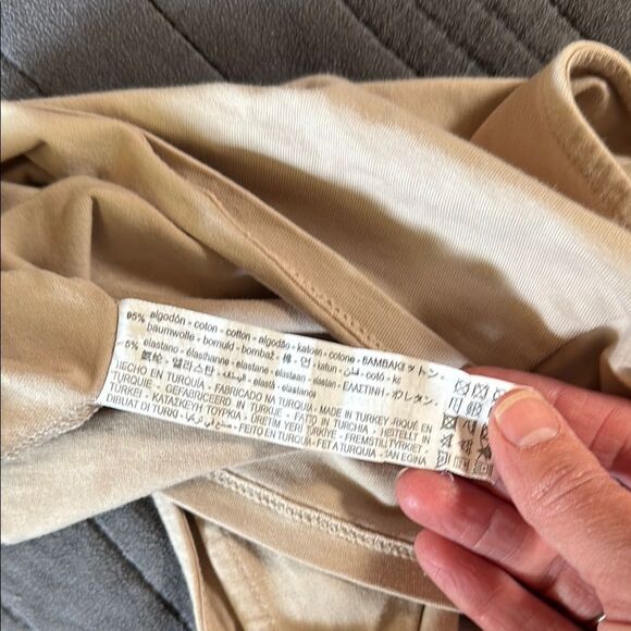 Zara Classic Tan Sleeveless Crop Top. Size Small. - Picture 6 of 6